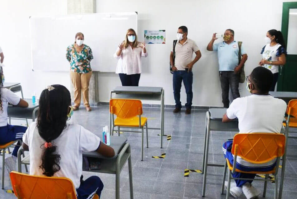 Dos colegios oficiales en Barranquilla regresan a clases bajo plan de alternancia