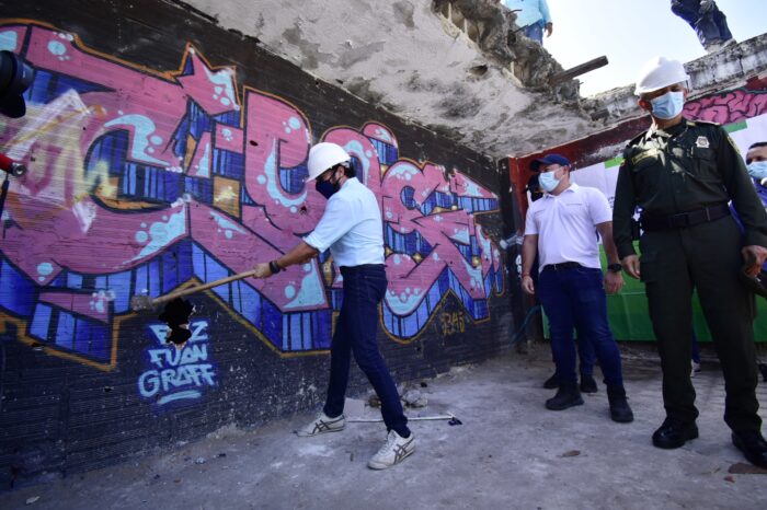 Derriban vivienda utilizada para el expendio de drogas en Barranquilla